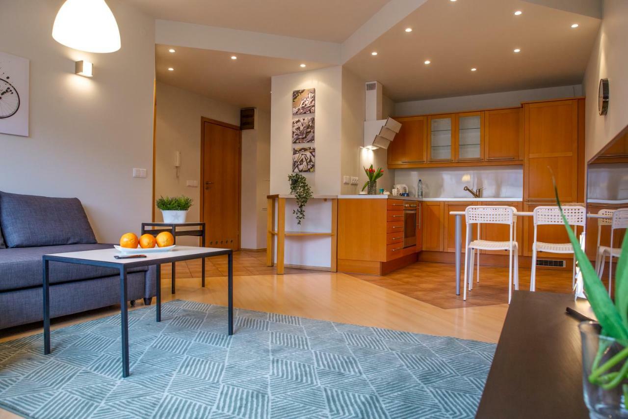 Apartament New Praga Near To Metro, Free Parking Warschau Exterior foto